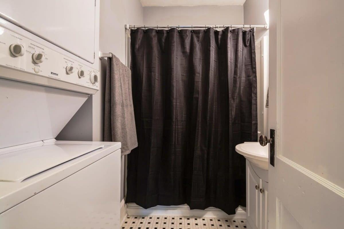 הוילה ניו אלבני Charming 2Br Getaway מראה חיצוני תמונה